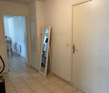 T3 EN RESIDENCE SECURISEE AVEC BALCON ET PARKING - Photo 6