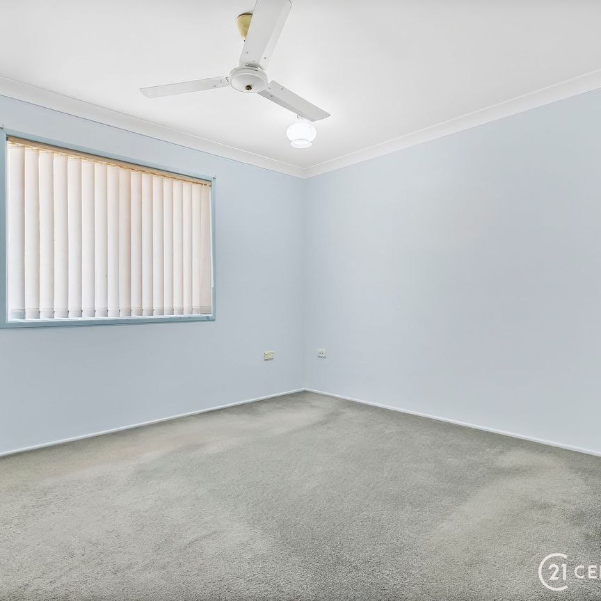 3 Bedroom Lowset Brick Home - Photo 1