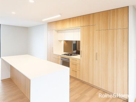 MODERN TWO-BEDROOM APARTMENT IN THE HORIZON COMPLEX! - Photo 3