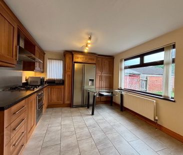 3 Willisfield Gardens, Belfast, BT10 0GB - Photo 3