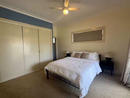 "Polly Perfect Pad On Piper" - Photo 5