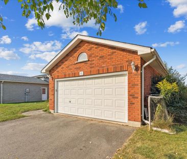 For Lease - 82 Whitlaw Way, Brant, Ontario - Photo 4