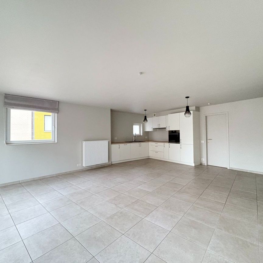 Recent nieuwbouwappartement in hartje Torhout - Photo 1