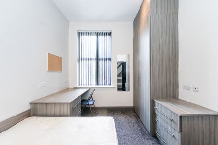 , Pearson Terrace, Leeds - Photo 2