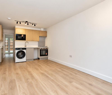 1 bedroom maisonette to rent - Photo 4