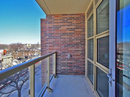 For Lease - 1787 St Clair Avenue Unit# 413, Toronto, Ontario - Photo 4