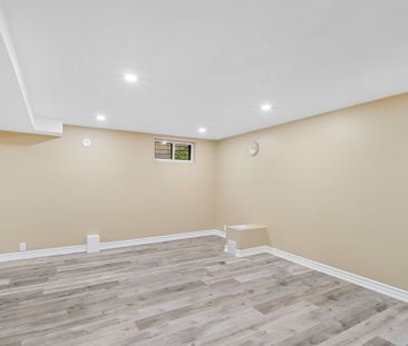 For Lease - 13 Lewis Street, Hamilton, Ontario - Photo 2