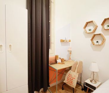 Carrer d'Aragó, Barcelona, Catalonia 08015 - Photo 2