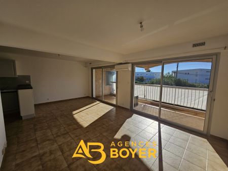 Location Appartement 3 pièces 64m² BANDOL 83150 - Photo 5