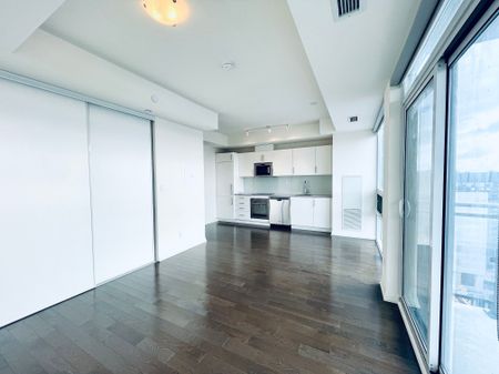 For Lease - 460 Adelaide Street Unit# 1712, Toronto, Ontario - Photo 2