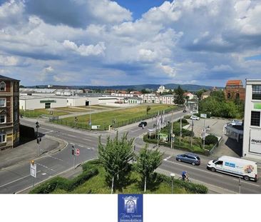 Individuelle und moderne Familienwohnung mit groÃem Balkon unterm ... - Photo 1