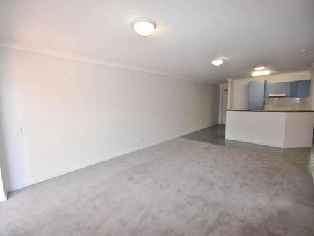 5/17 Cadell Street, TOOWONG - Photo 3