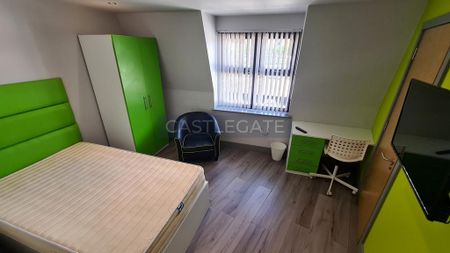 3 bedroom flat share to rent - Photo 4