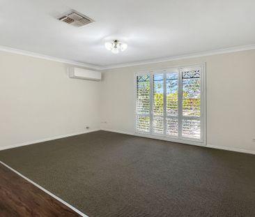 Low-Maintenance Three-Bedroom Home in Eastridge - Photo 5