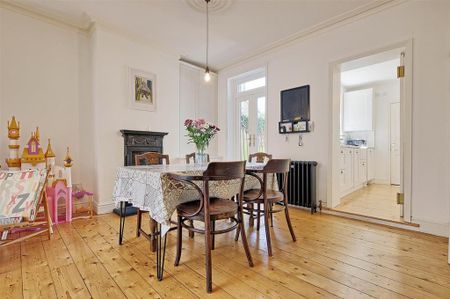 3 bedroom terraced house to rent - Photo 5