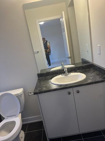 For Lease - 46 ROWLOCK ST Street, Welland, Ontario - Photo 5