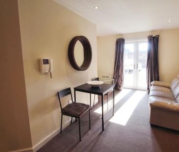 1 bedroom flat to rent - Photo 5