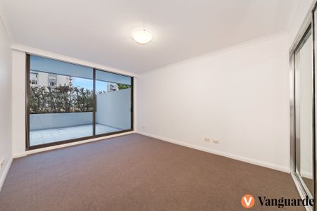 413/66 Bowman Street, Pyrmont NSW 2009 - Apartment For Rent | Domain - Photo 2
