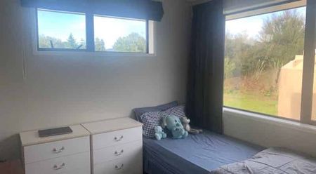 WESTPORT - 2 BEDROOMS - Photo 4