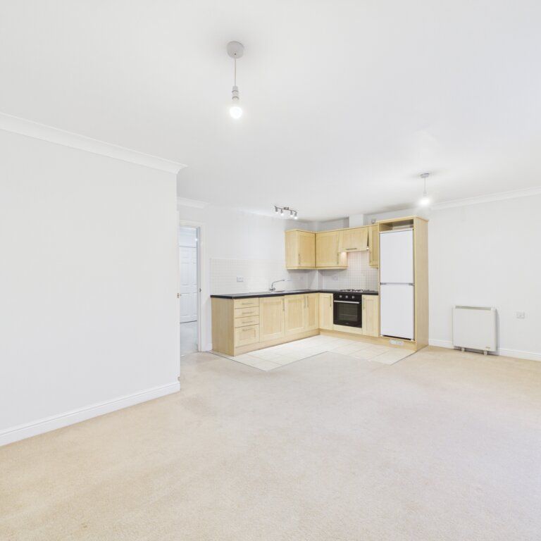 2 bedroom House to rent - Photo 1