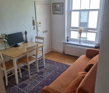 2 Bed Flat, Victoria Chambers, EC2A - Photo 1