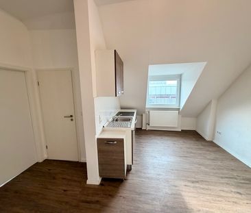 Sanierte 1 ZKB Wohnung - sofort frei - Foto 2