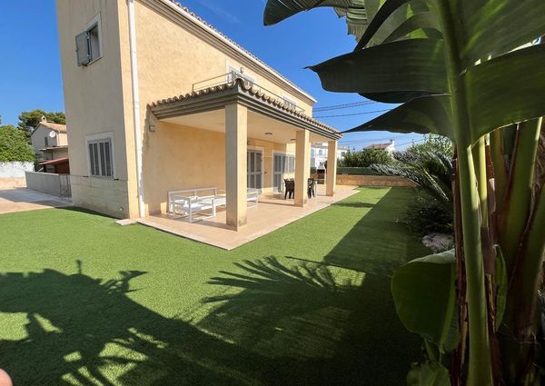 10 Plaça Mestres dAixa, Alcúdia, Balearic Islands 07400