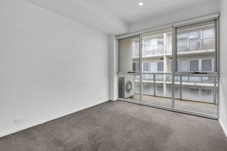 608/2 Plenty Road, Preston VIC 3072 - Photo 3