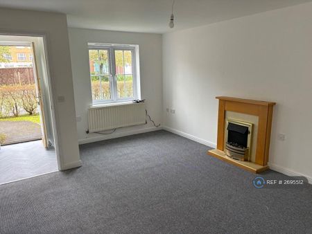 3 bedroom semi-detached house to rent - Photo 4