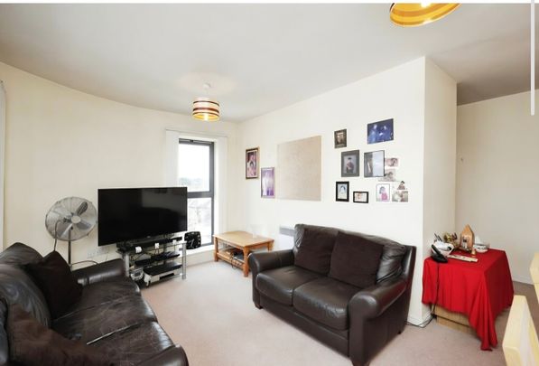 2 Bed Flat, Sunset House, HA3 - Photo 1