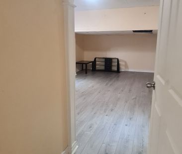 For Lease - 339 Sugar Pine Crescent Unit# B, Kanata, Ontario - Photo 3