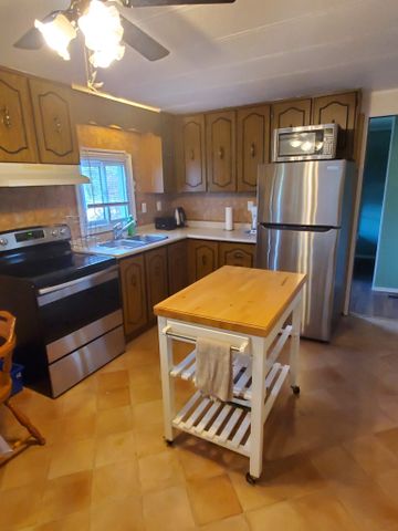 For Lease - 608 Hickory Beach Road, Kawartha Lakes, Ontario - Photo 4