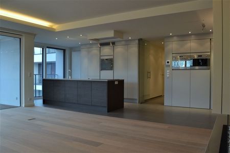 Lichtrijk luxe appartement in het centrum van Vichte - Photo 4