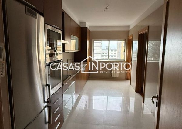 Apartamento T3 em Porto