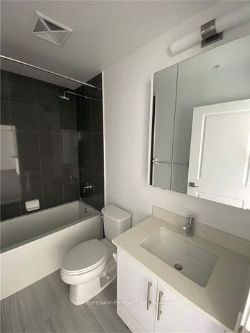 For Lease - 75 oneida Crescent Unit# 901, Richmond Hill, Ontario - Photo 5