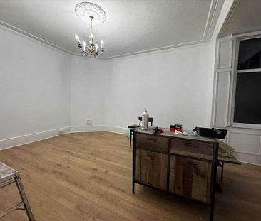 Curtis Road, Hornchurch, RM11 - Photo 2