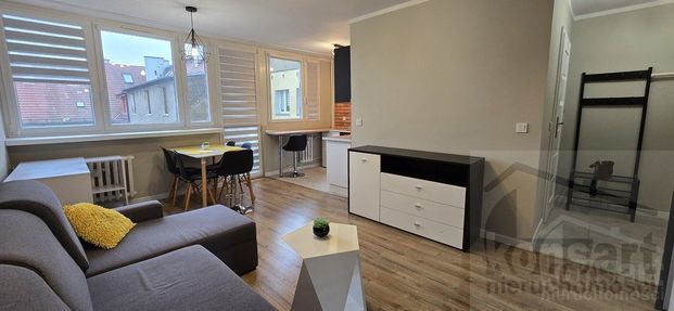 Nowoczesna kawalerka przy Jasnych Błoniach - Zdjęcie 1