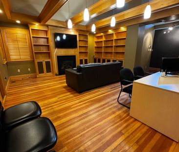 For Lease - 900 Adelaide Street, London East, Ontario - Photo 2