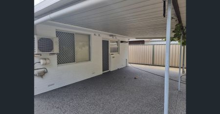 An happy and updated home! - Photo 4