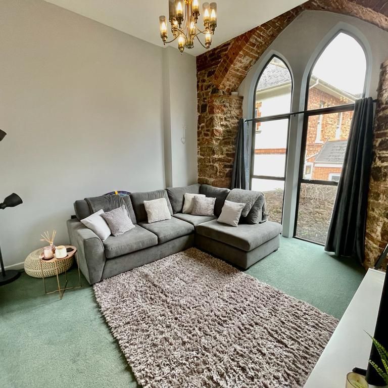 1 bedroom flat to rent - Photo 1