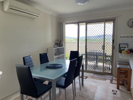 11/2-10 Weedons Road, Nerang QLD 4211 - Townhouse For Rent | Domain - Photo 4