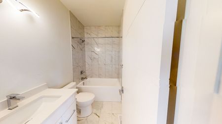 1340 20 Ave NW, Calgary - Photo 2