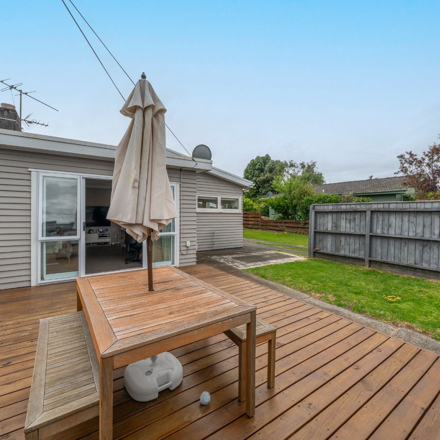 19 Arawhata Road, Paraparaumu - Photo 1