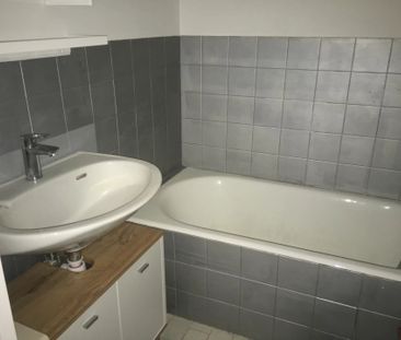 Location Appartement 1 pièce 24m² SALLANCHES 74700 - Photo 6