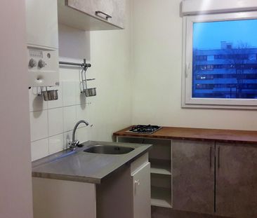 location Appartement T2 DE 43.34m² À ELANCOURT - Photo 2