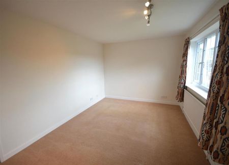 5 bedroom detached house to rent - Photo 5