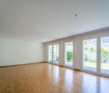 Grosszügige 3.5-Zimmer-Gartenwohnung mit modernem Wohnkomfort - Foto 2