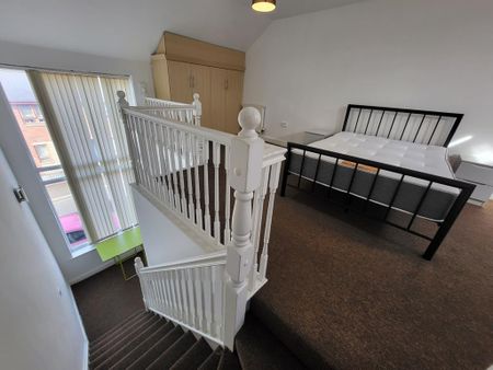 3 bedroom townhouse to rent - Photo 4