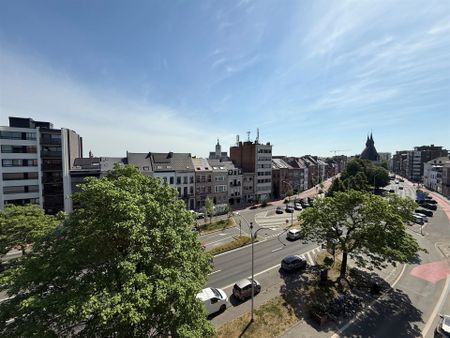 Instapklaar appartement met 2 slaapkamers op toplocatie in Mechelen! - Foto 2