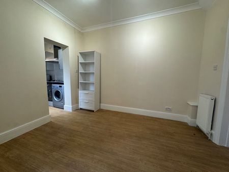 1 Bed Flat, Devonshire Road, HA1 - Photo 4